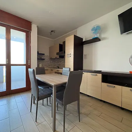 Apartman Aprilia Breeze, Piscina E Magnifica Vista Sul Porto
